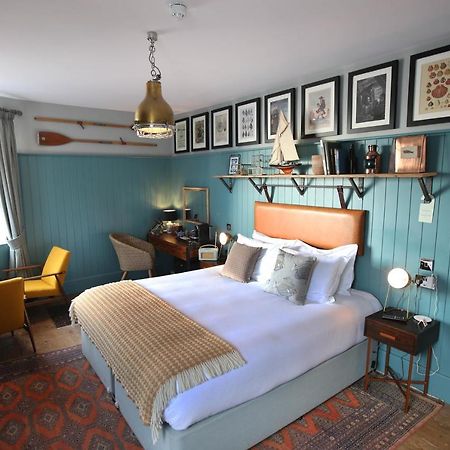 The Pilot Boat Hotel Lyme Regis Luaran gambar