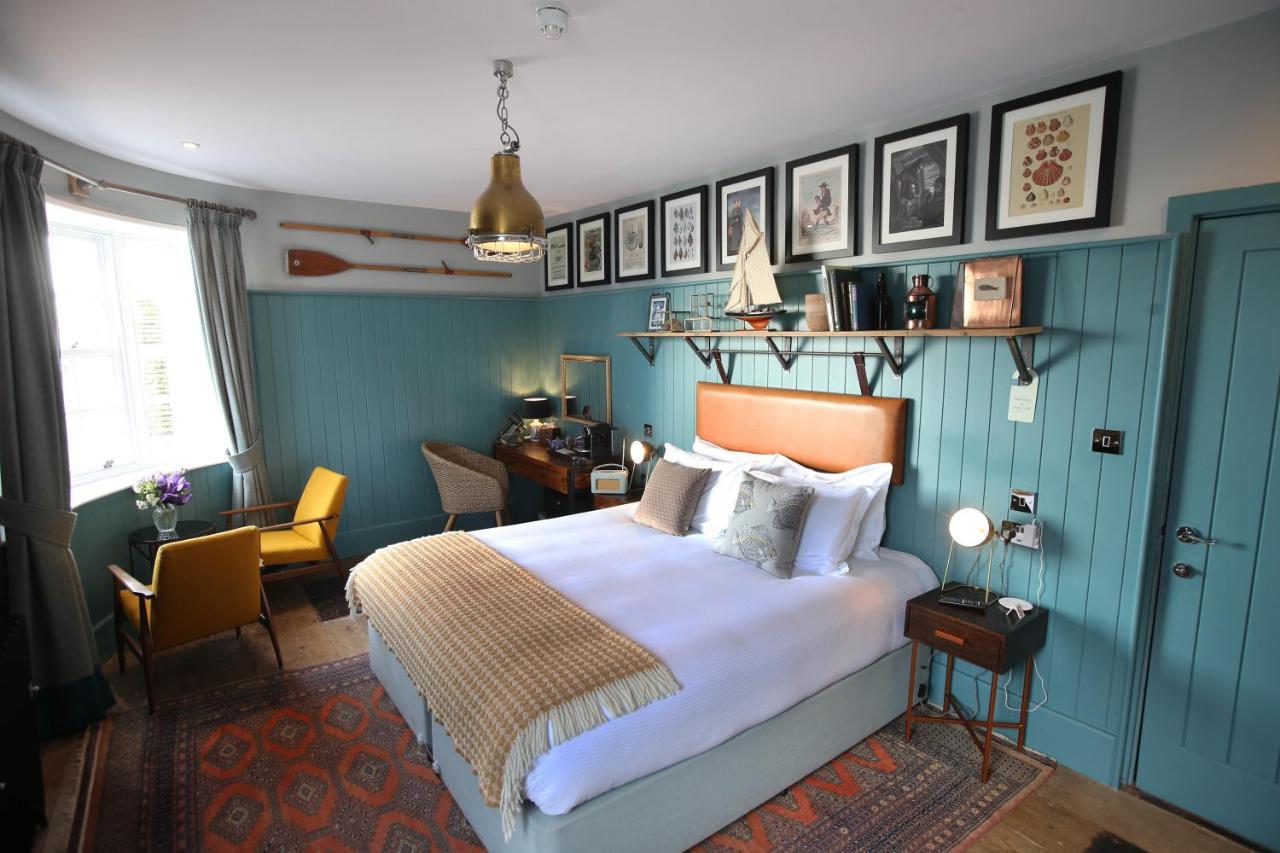 The Pilot Boat Hotel Lyme Regis Luaran gambar